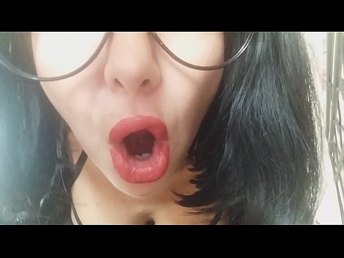❤️ Honey, uwar uwarki bazata bari ki tafi makaranta ba yau... Ina bukatarki da yawa... Batsa kawai ﹏